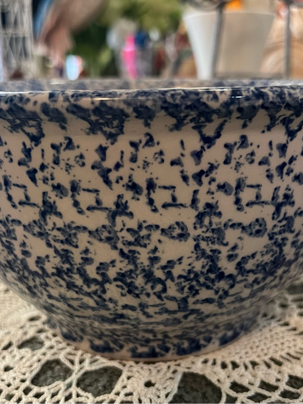 💙 Pier 1 Imports Medium Blue and White Ceramic Bowl 9 1/2” spongeware 💙